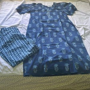 Printed blue Indian outfit top and bottom salwar kurti pant large